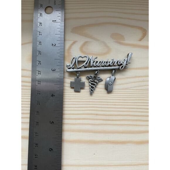 Vintage signed JJ Nursing Brooch Medical Charms Dangling I Heart Love Nursing - Picture 5 of 5